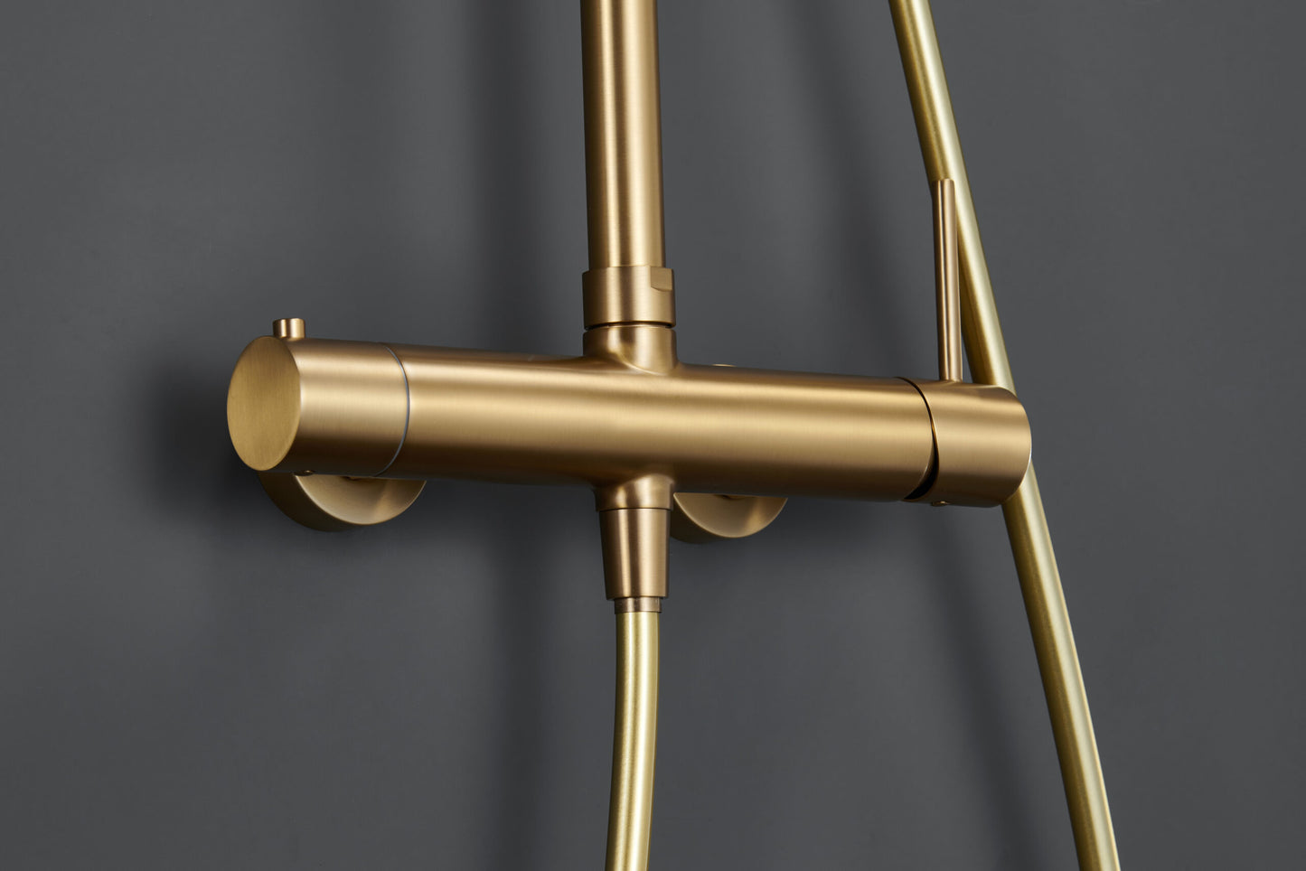 Eengreeps doucheset Monza geborsteld goud