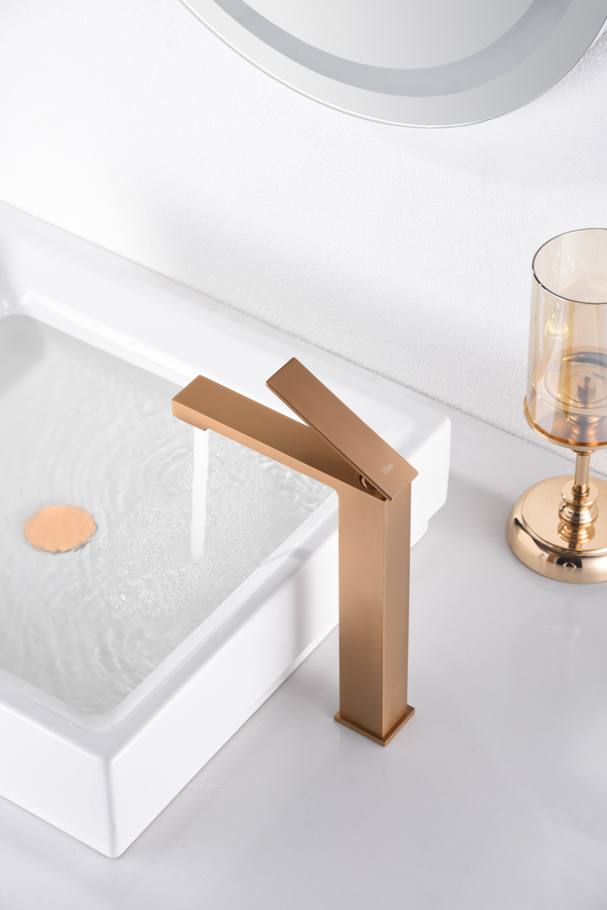 Eengreeps wastafelmengkraan met hoge uitloop Pisa geborsteld roségoud